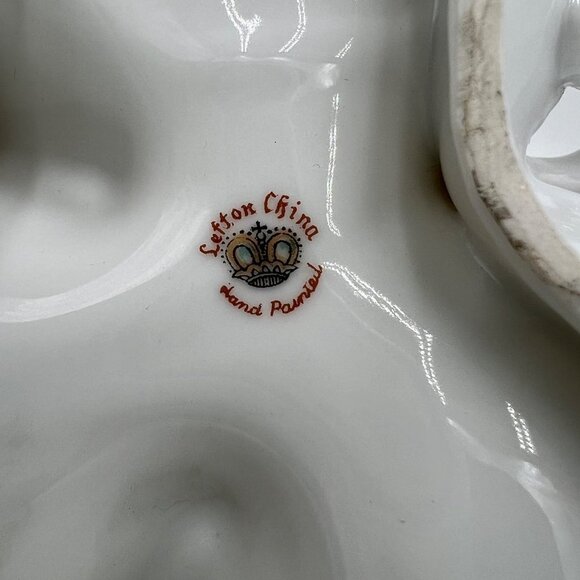 Lefton Leaf Shaped Candy Dish with Hand Painted Roses and Gilt Edge - Picture 6 of 12